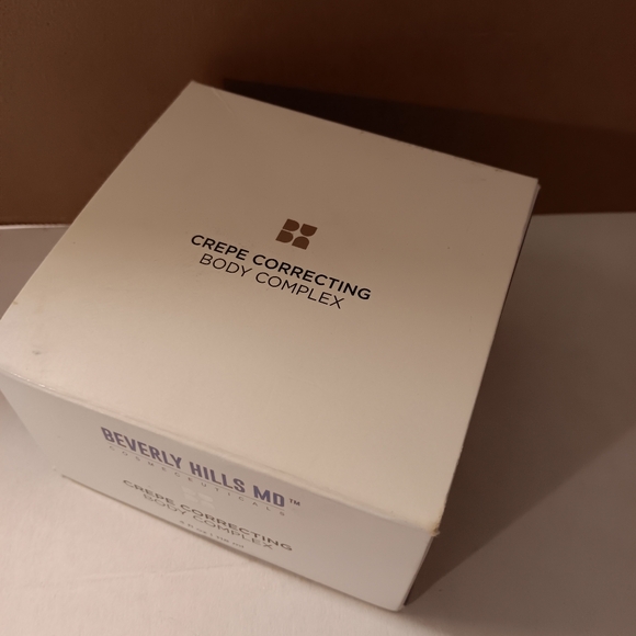 Crepe correcting body complex - Picture 2 of 5